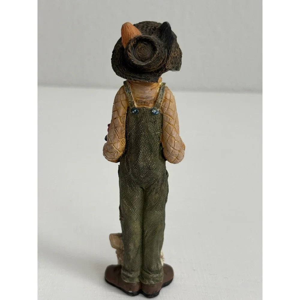 Vintage Country Cat Figurines Farmer & Seamstress Resin Shelf Decor